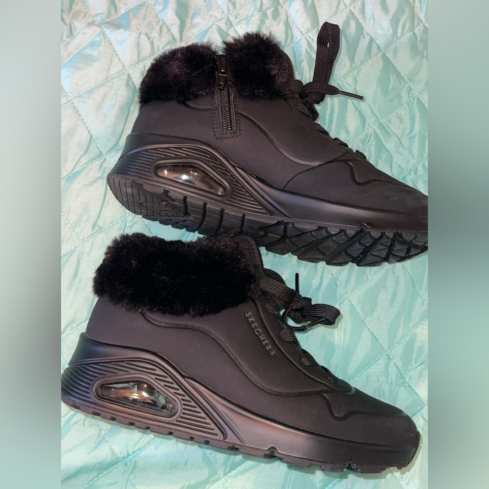 Sketchers Uno Rugged Fall Air Girls 3.5 Boots EUC